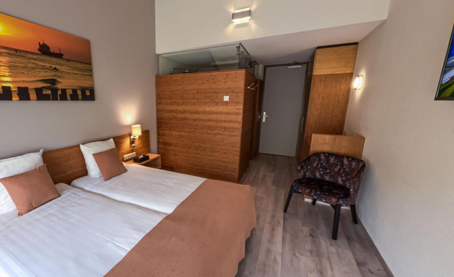 Duinhotel Zomerlust ザウテランデ エクステリア 写真